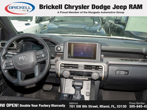 Used 2025 Toyota Tacoma SR5 AWD/4WD image 19