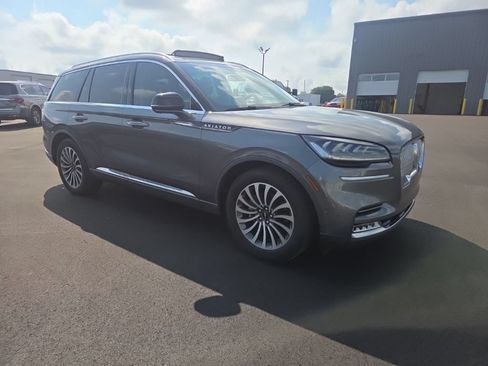 Used 2021 Lincoln Aviator Reserve w/ Equipment Group 201A RWD image 20