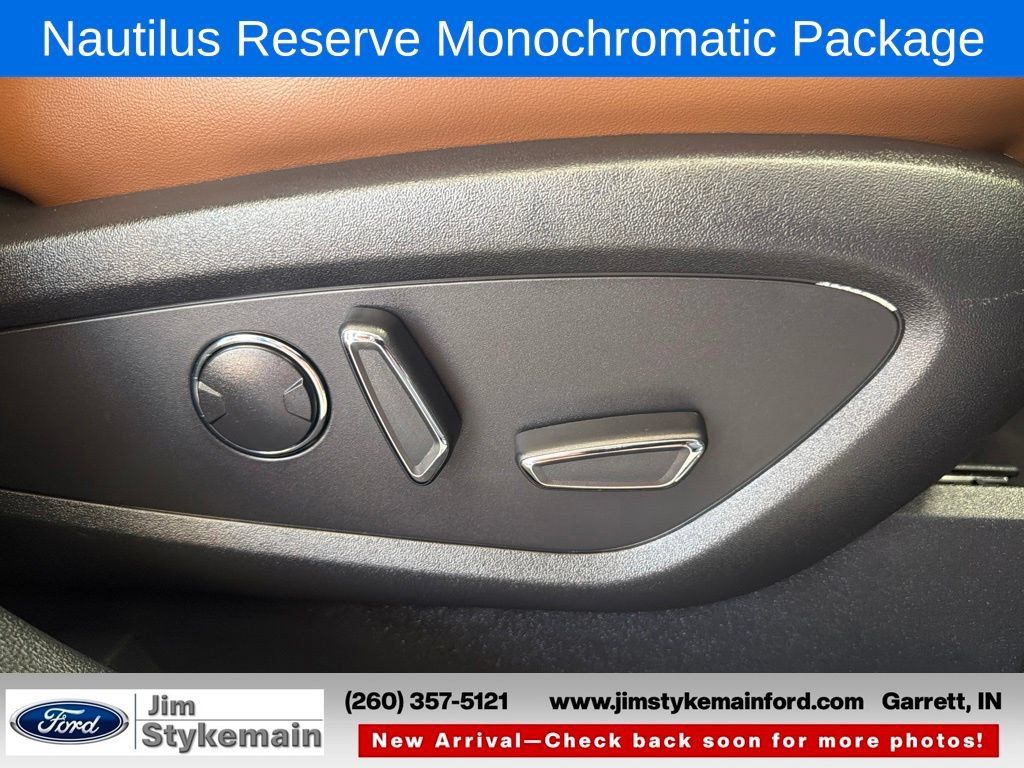 Used 2023 Lincoln Nautilus Reserve w/ Equipment Group 201A AWD/4WD image 34