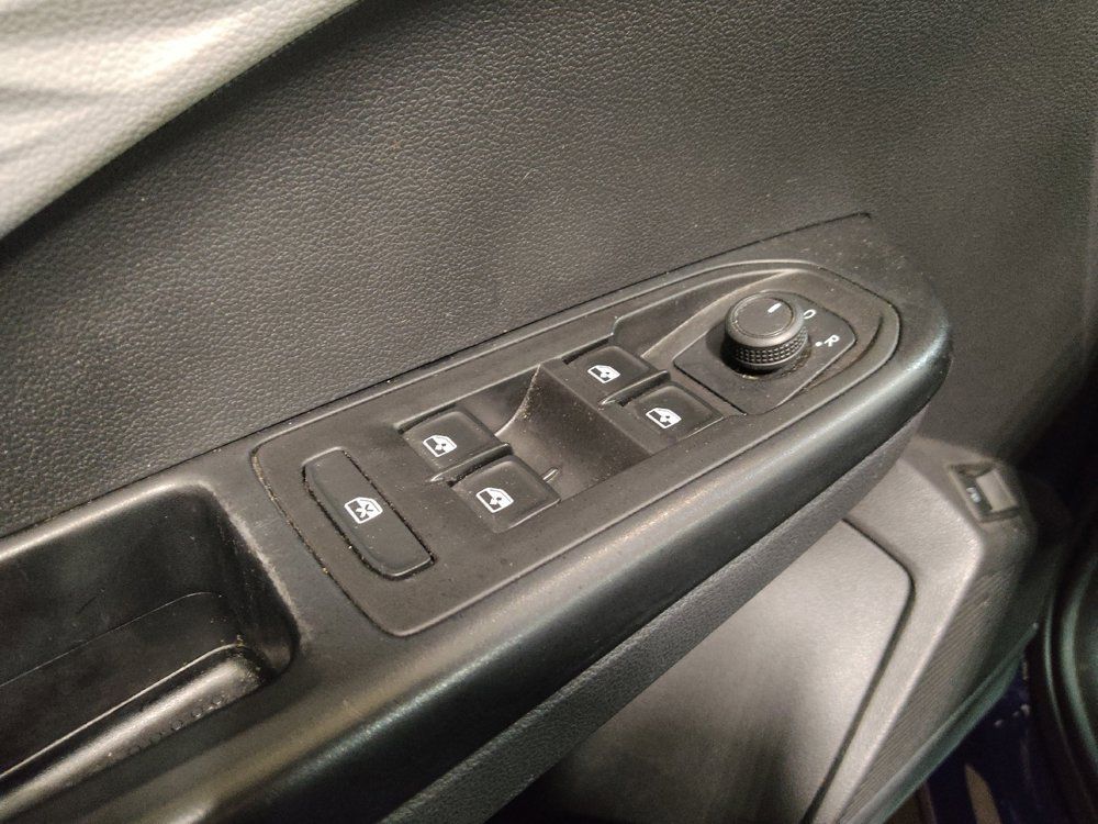 Used 2022 Volkswagen Taos S FWD image 27