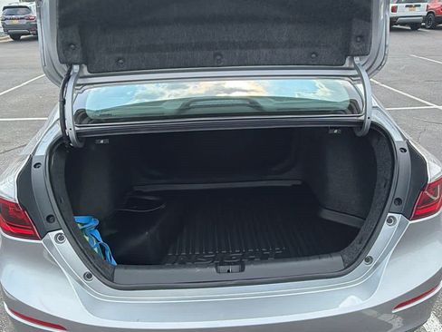 Used 2019 Honda Insight Touring image 8