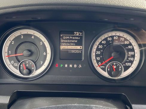 Used 2014 RAM 2500 Tradesman w/ Chrome Appearance Group AWD/4WD image 24