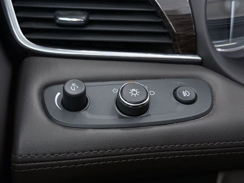 Used 2017 Buick LaCrosse Essence image 47