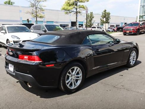 Used 2015 Chevrolet Camaro LT RWD image 12
