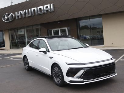 New 2025 Hyundai Sonata Limited
