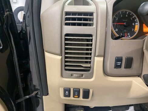 Used 2015 Nissan Titan SV w/ SV Value Truck Package image 11