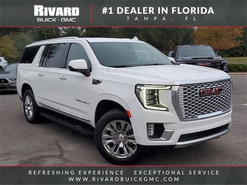 Used 2022 GMC Yukon XL Denali image 1