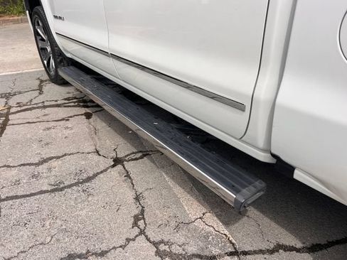 Used 2018 GMC Sierra 1500 Denali RWD image 38