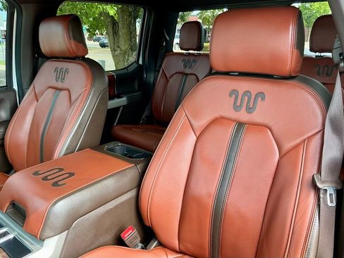 Used 2019 Ford F150 King Ranch w/ Equipment Group 601A Luxury AWD/4WD image 41