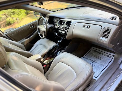 Used 1998 Honda Accord EX image 11