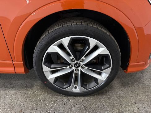 Used 2020 Audi Q3 2.0T Premium Plus w/ Premium Plus Package AWD/4WD image 25