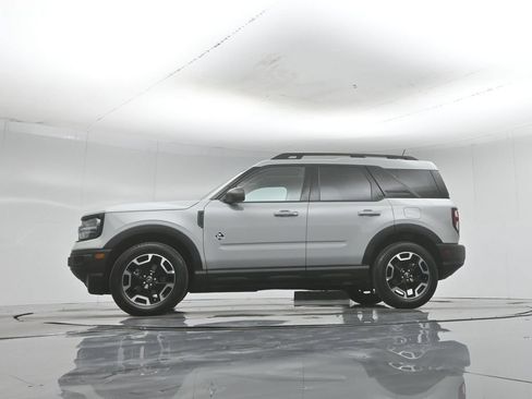 Used 2023 Ford Bronco Sport Outer Banks w/ Tech Package AWD/4WD image 55