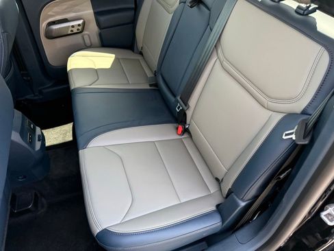 New 2025 Ford Maverick Lariat AWD/4WD image 33