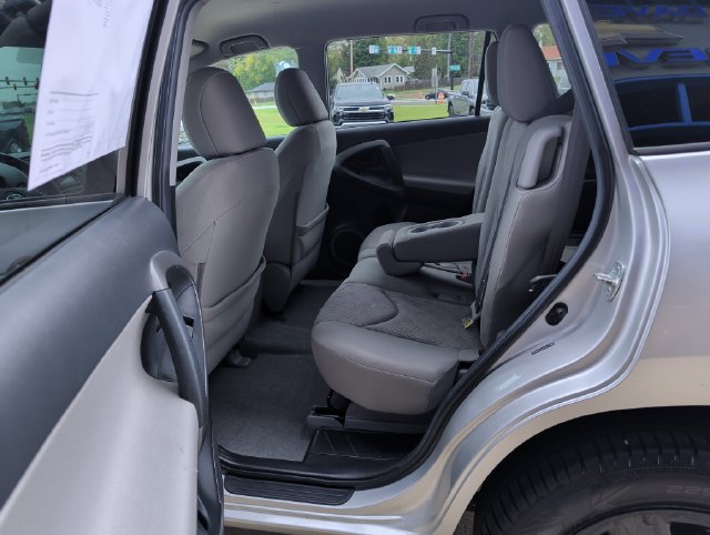 Used 2012 Toyota RAV4 4WD w/ Value Pkg image 21