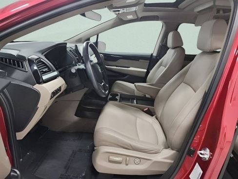 Used 2024 Honda Odyssey Touring image 24
