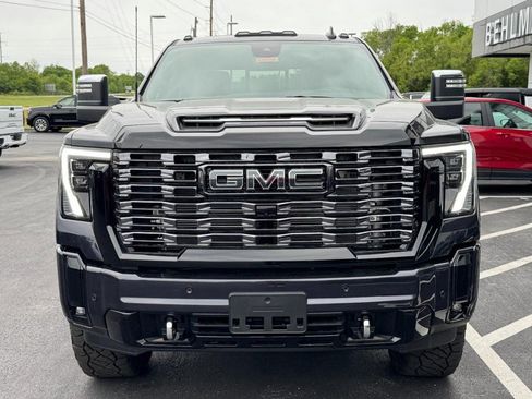 Used 2026 GMC Sierra 3500 Denali Ultimate AWD/4WD image 12