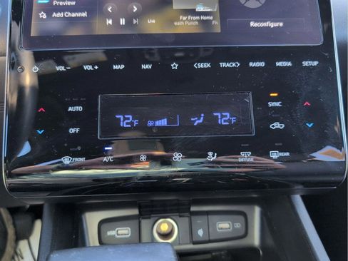 Used 2023 Hyundai Santa Cruz SEL Premium image 20