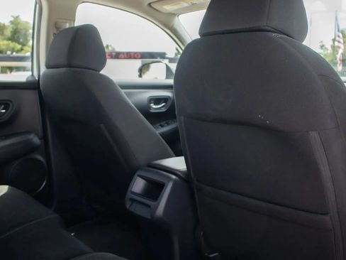 Used 2024 Honda HR-V LX image 23