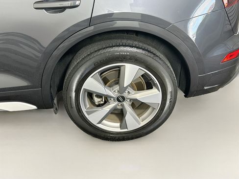 Used 2023 Audi Q5 2.0T Premium Plus AWD/4WD image 11