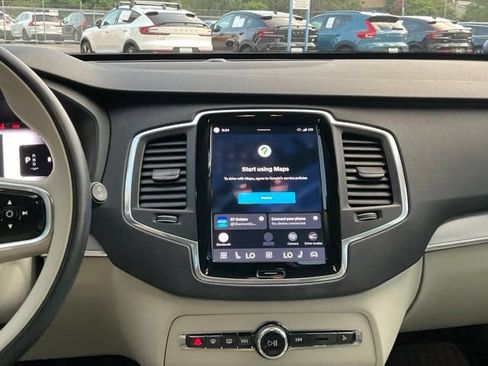 Certified 2024 Volvo XC90 B5 Core AWD/4WD image 16