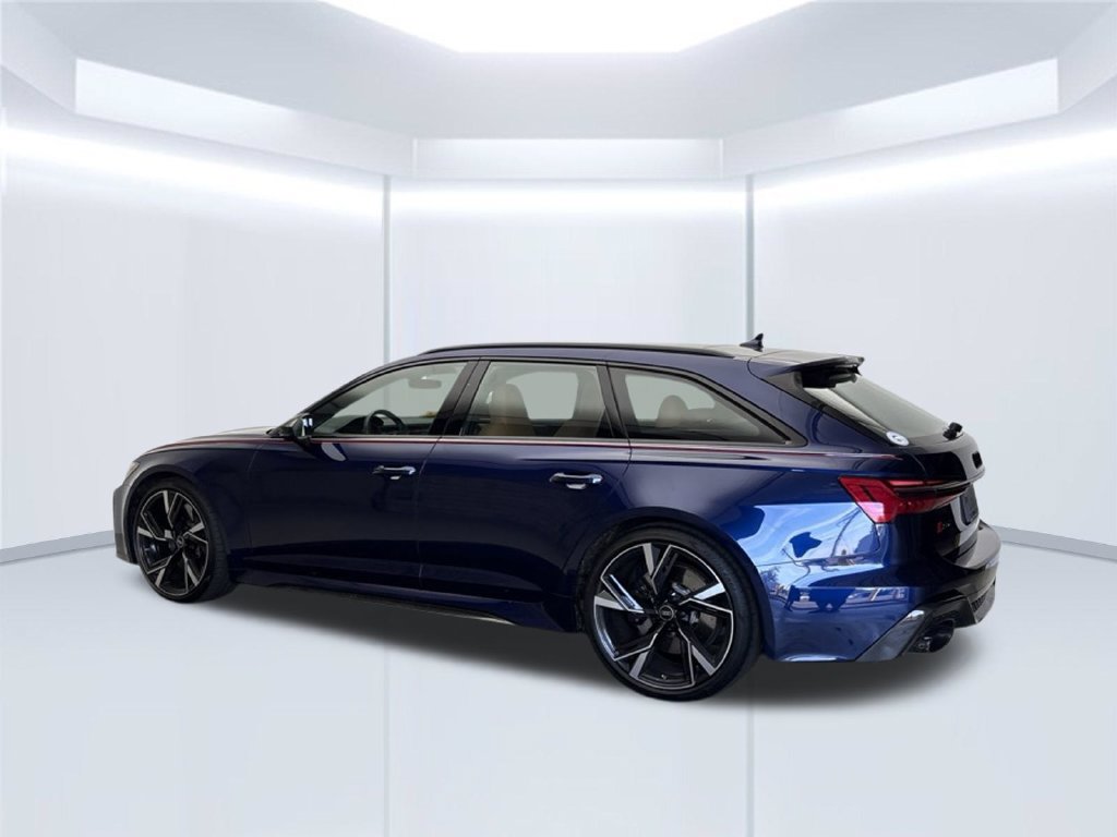Used 2021 Audi RS 6 AWD/4WD image 3