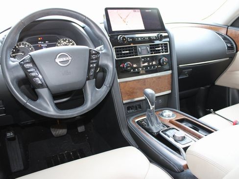 Used 2023 Nissan Armada SL w/ Cargo Package image 5