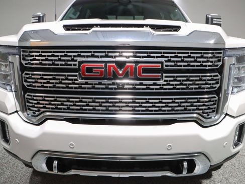 Used 2023 GMC Sierra 2500 Denali w/ Denali Ultimate Package image 4