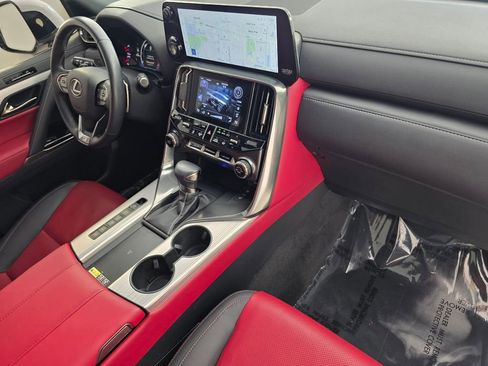 Used 2024 Lexus LX 600 F Sport AWD/4WD image 35