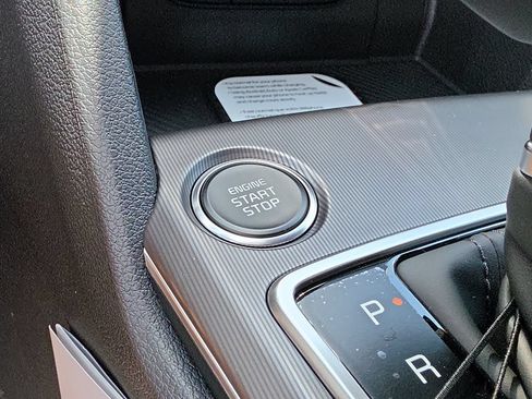 New 2026 Kia Sportage SX FWD image 28