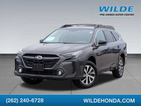 Used 2024 Subaru Outback Premium AWD/4WD image 1