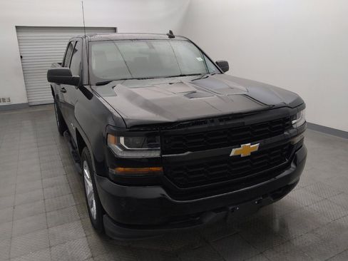 Used 2018 Chevrolet Silverado 1500 Custom w/ Texas Edition RWD image 14