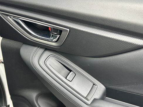 Used 2021 Subaru Forester Limited w/ Popular Package #3 image 7