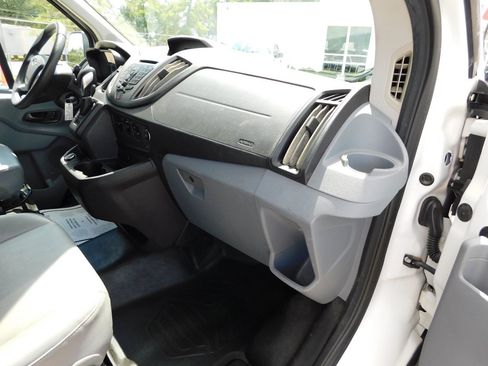 Used 2018 Ford Transit 350 XL RWD image 23