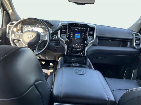 Used 2024 RAM 3500 Laramie image 27