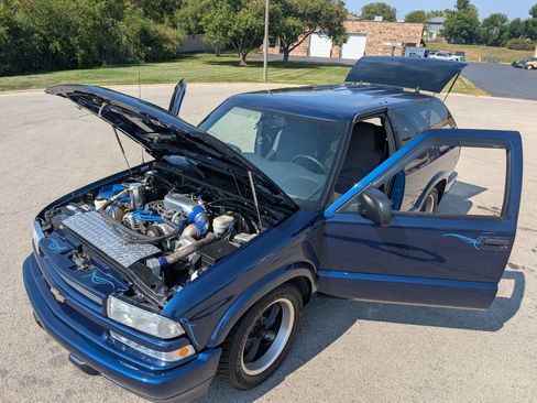 Used 2004 Chevrolet Blazer LS w/ Preferred Equipment Group image 58