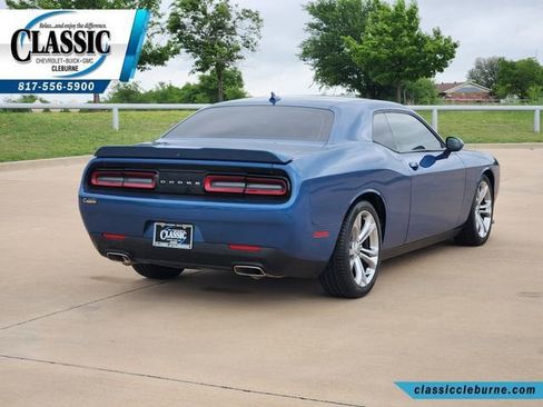 Used 2021 Dodge Challenger GT w/ Plus Package RWD image 7