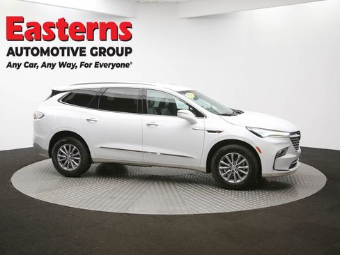 Used 2024 Buick Enclave Premium image 50