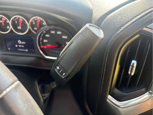 Used 2021 Chevrolet Silverado 1500 LT Trail Boss w/ Convenience Package II AWD/4WD image 27