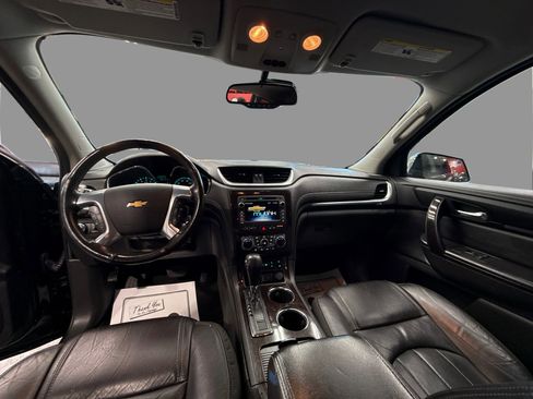 Used 2016 Chevrolet Traverse LTZ image 22