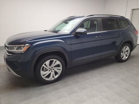 Used 2022 Volkswagen Atlas SE FWD image 2
