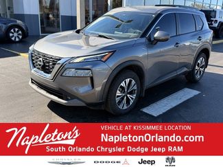 Used 2022 Nissan Rogue SV video 1
