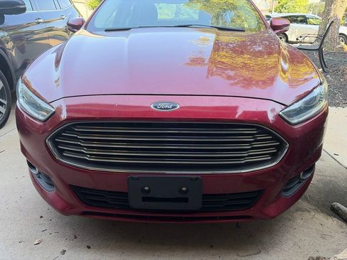 Used 2013 Ford Fusion SE FWD image 7