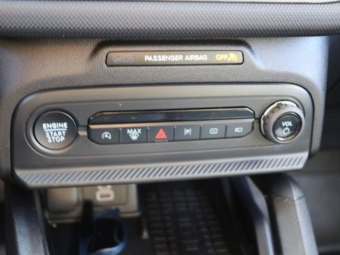 Used 2025 Ford Bronco Sport Badlands image 21