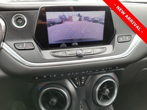 Used 2020 Chevrolet Blazer LT image 10