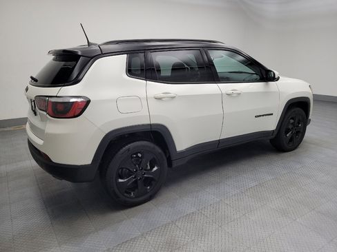 Used 2020 Jeep Compass Latitude image 10