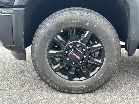 New 2026 GMC Sierra 2500 AT4 w/ AT4 Preferred Package image 11