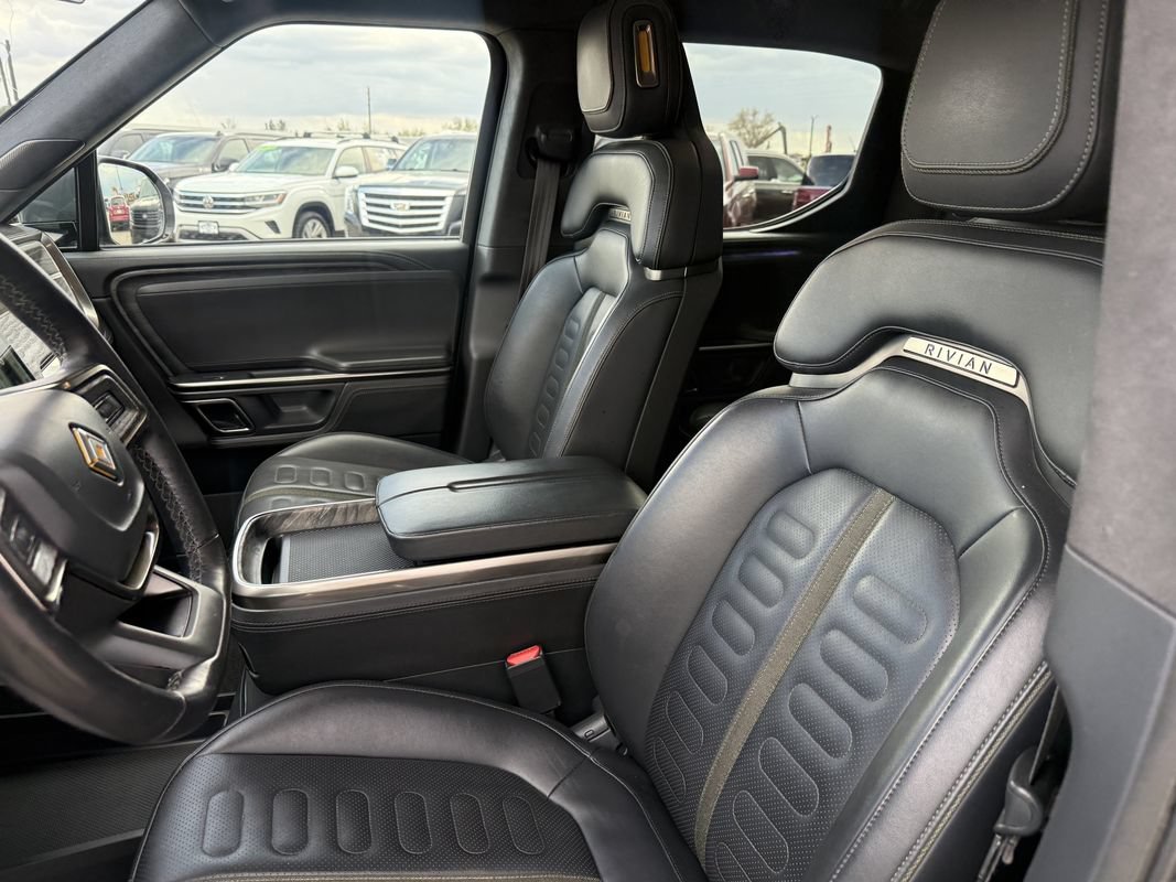 Used 2022 Rivian R1T Launch Edition AWD/4WD image 32