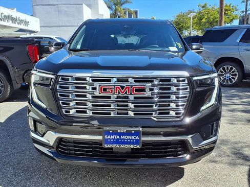 New 2026 GMC Acadia Denali w/ Super Cruise Package FWD image 2