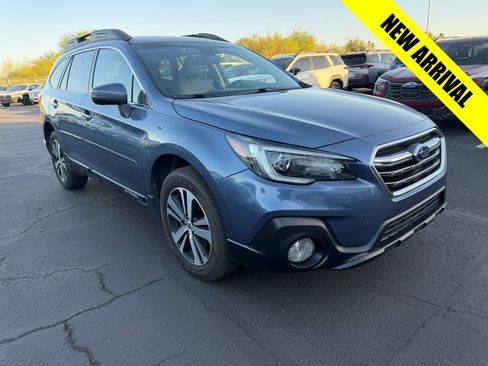 Used 2018 Subaru Outback 3.6R Limited AWD/4WD image 1