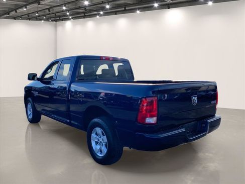 Used 2019 RAM 1500 Express AWD/4WD image 5